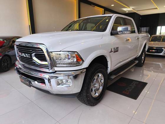 RAM 2500 6.7 LARAMIE 4X4 CD I6 TURBO DIESEL 4P AUTOMÁTICO